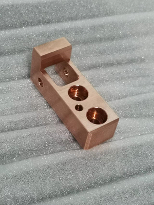 Tıbbi Cihaz için Tıbbi Hassas Parçalar/3D/Dikey Ray Adaptör Parçaları